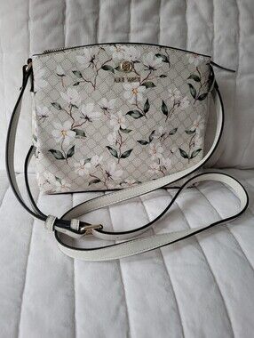 Nine West Cream Floral Crossbody Purse with Gold Logo